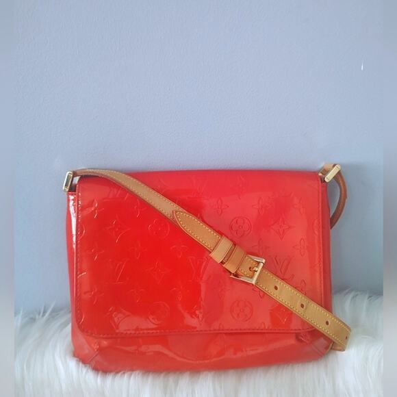 Louis Vuitton Thompson Street monogram vernis shoulder bag EUC - Picture 2 of 11